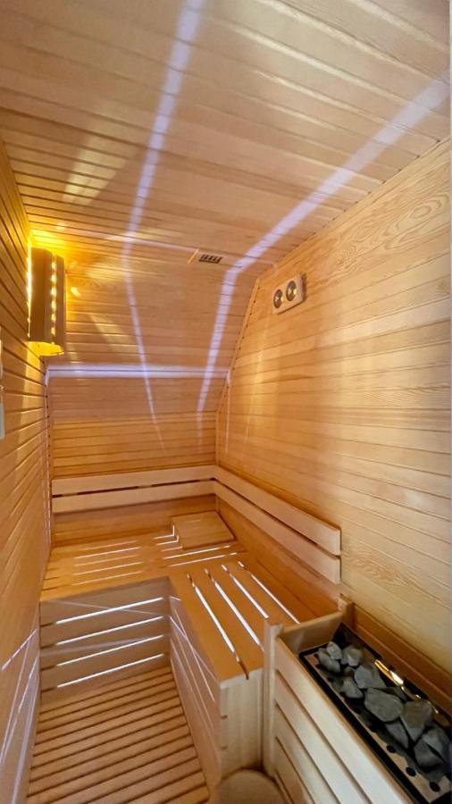 Panurlawoodenhouse Oezel Havuz& Sauna Mavi Eksteriør billede
