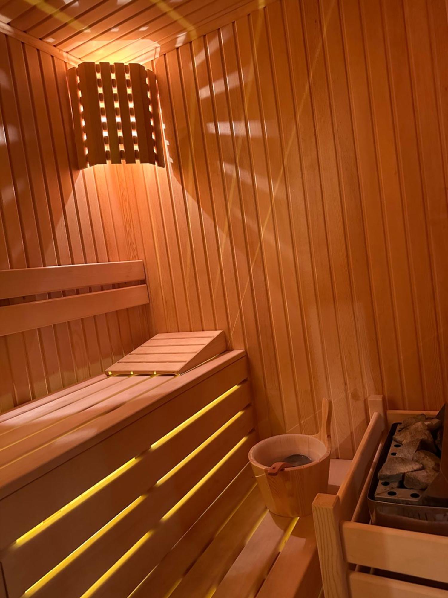 Panurlawoodenhouse Oezel Havuz& Sauna Mavi Eksteriør billede